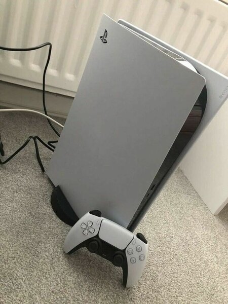 PS5 with box 4 games 1 control