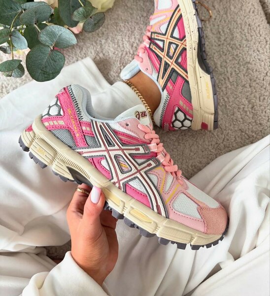 ASICS