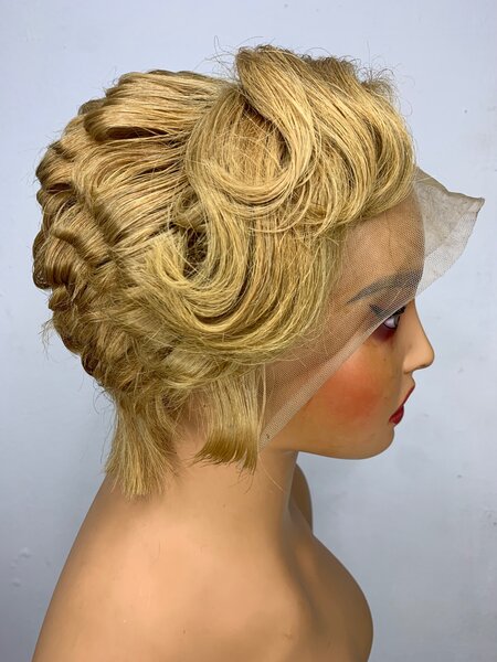 Frontal pixie