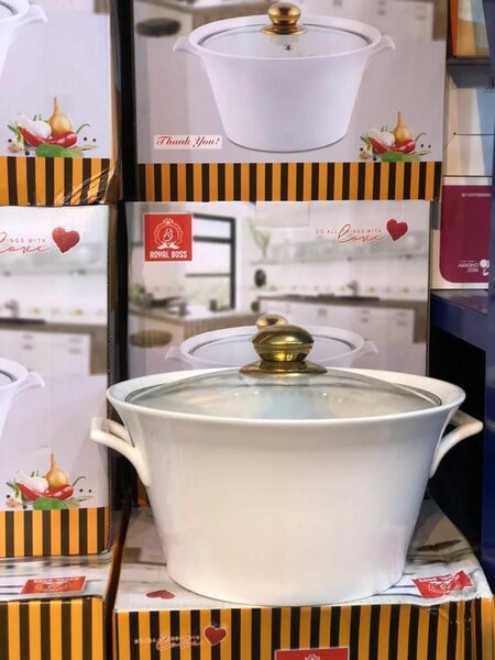 soup tureen