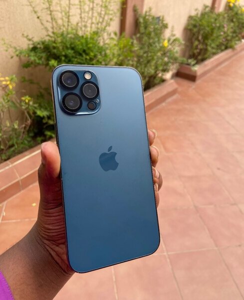 iPhone 12 Pro Max