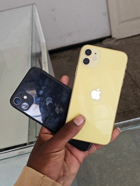 iPhone 11