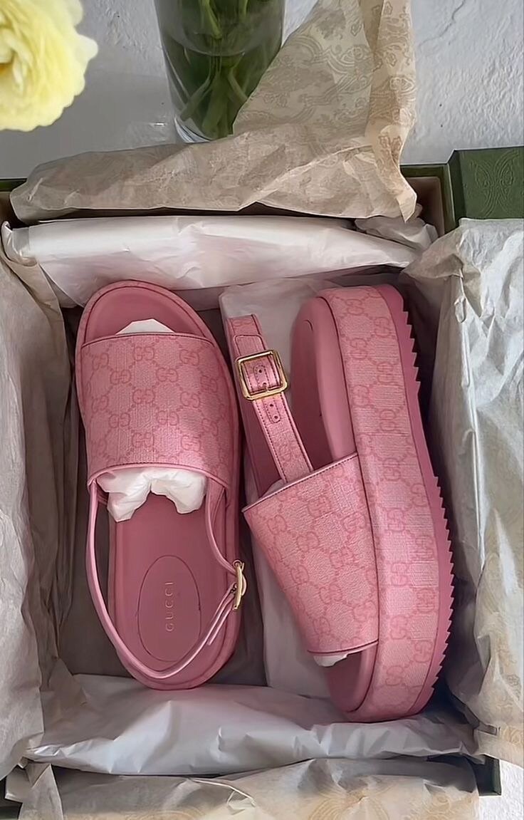 sandal