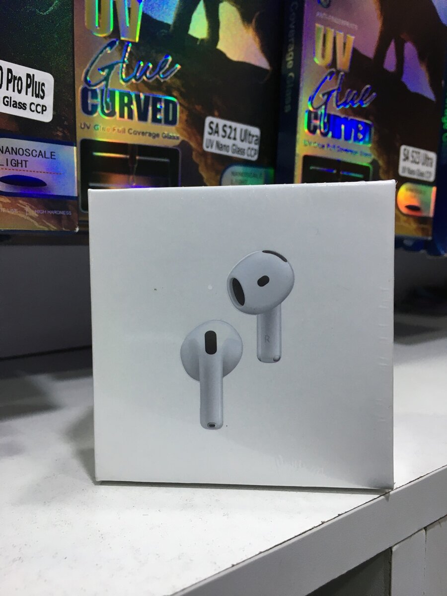 AirPod 4