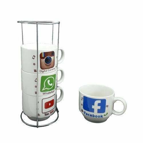 Tasses empilables réseaux sociaux