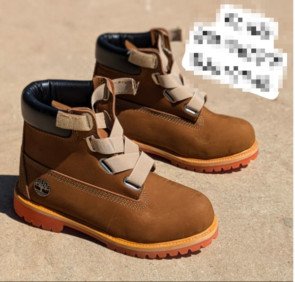lace-up boots