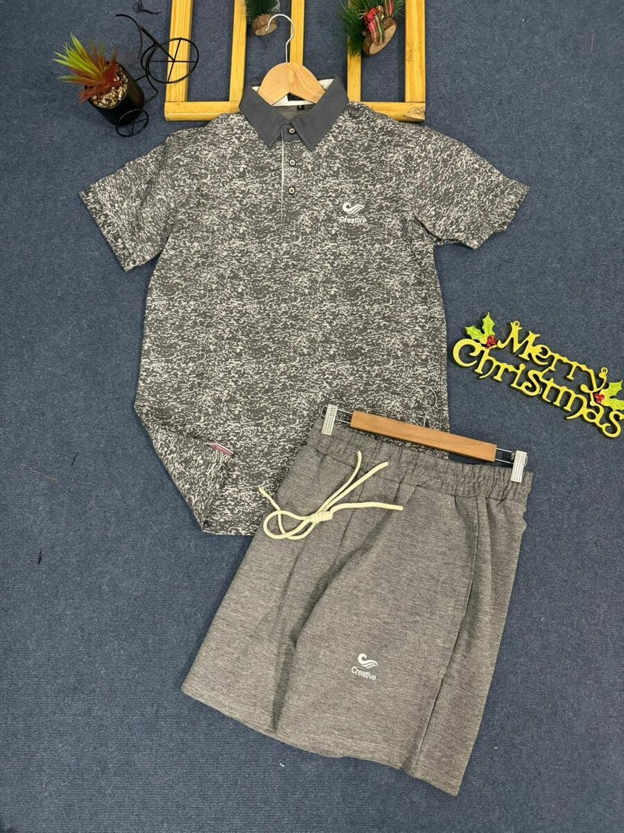 Conple  t-shirt