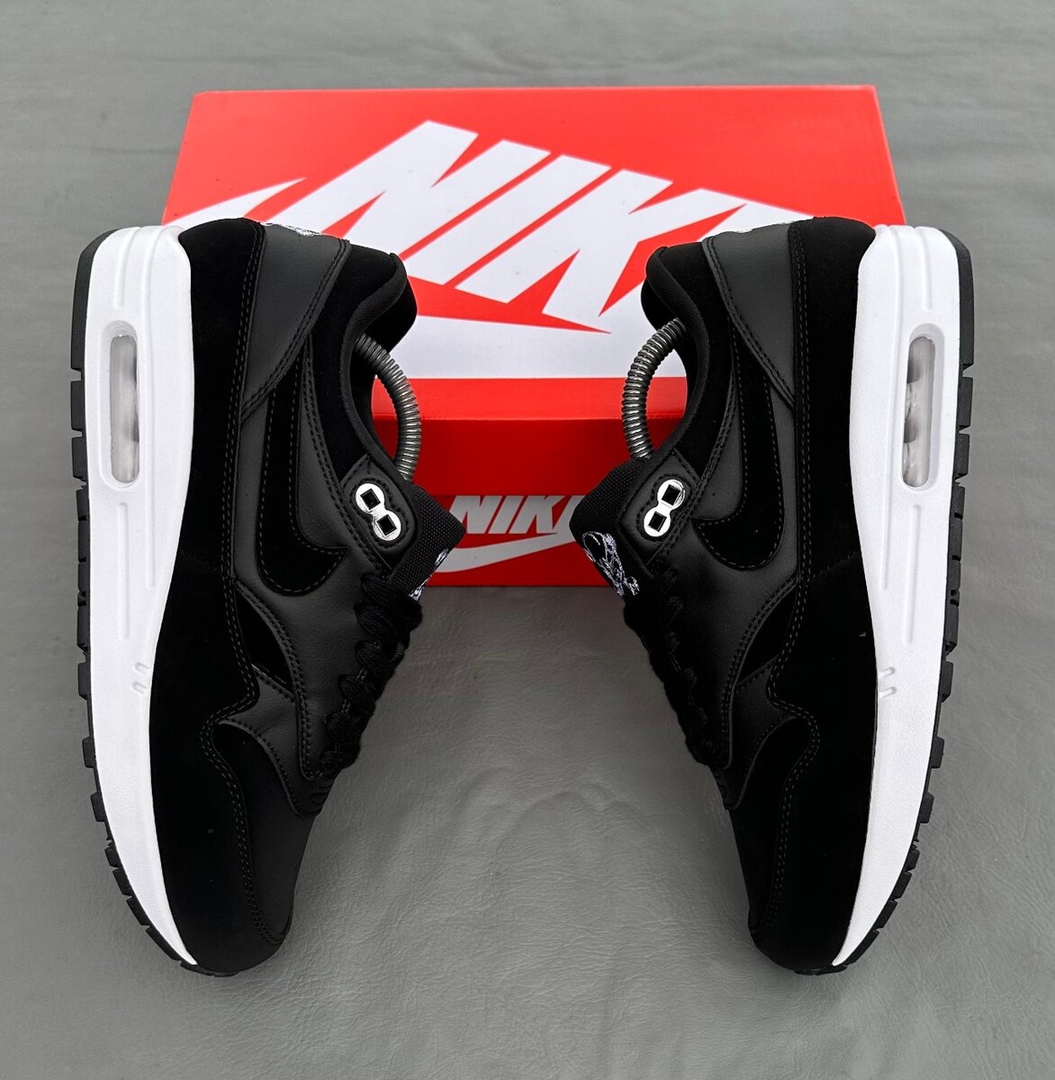 New nike