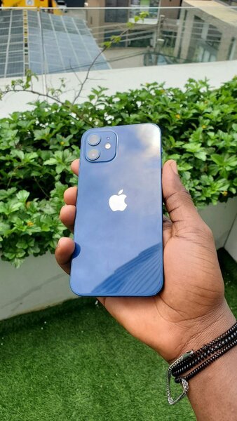 IPhone 12