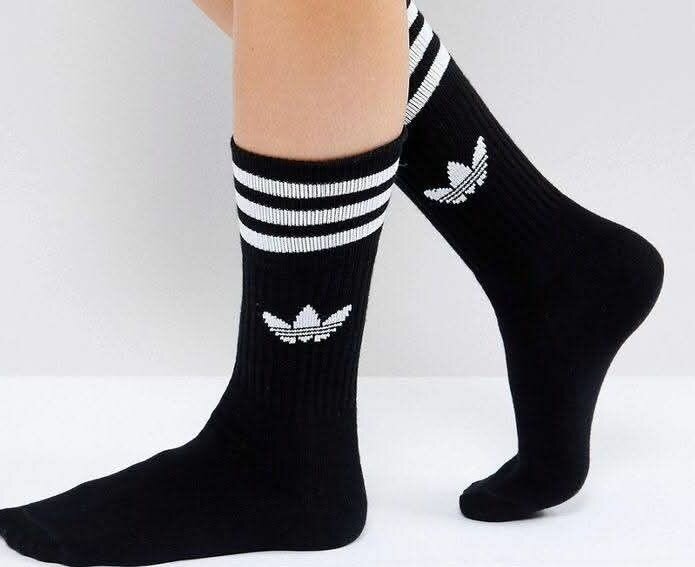 Chaussettes noires Adidas