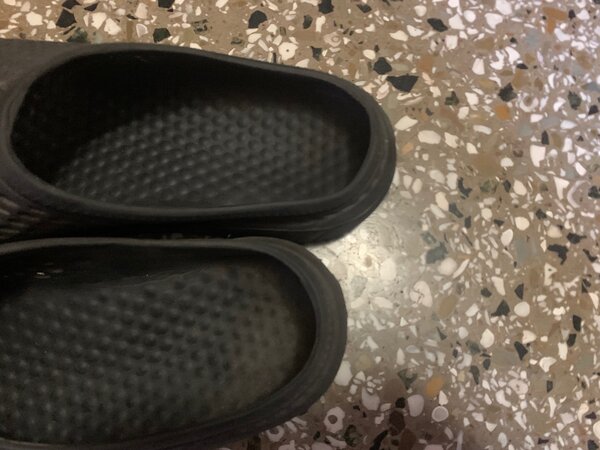 black rubber shoe
