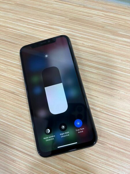iphone 11 pro 64giga quasi neu