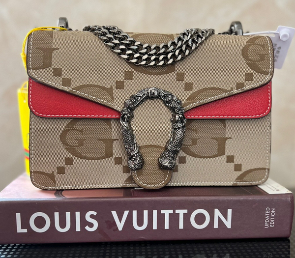 Hand bag
