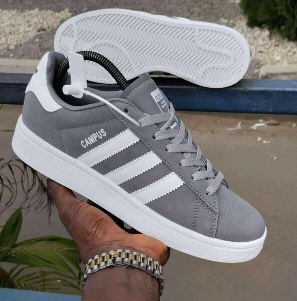 Adidas campus