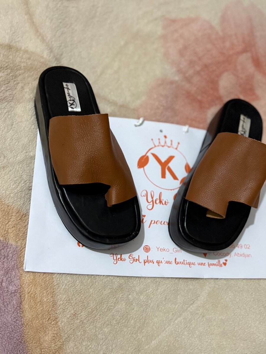 Sandale en cuir