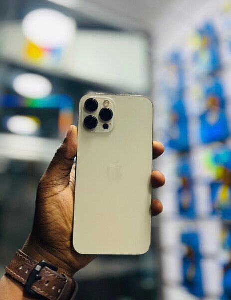 iPhone 12 Pro Max