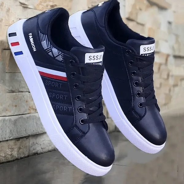 reduced to clear Boxed sneakers, sizes 41, 42 and 43