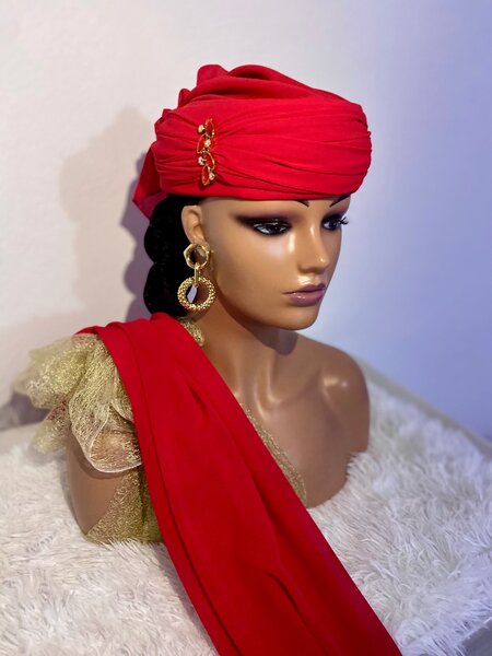 Chapeau et voile