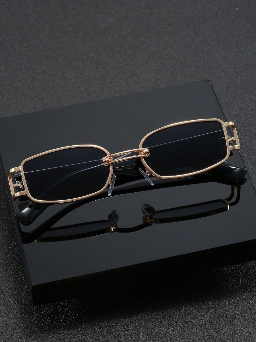 Lunettes de soleil rétro élégantes
