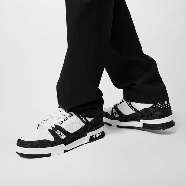 LOUIS VUITTON CLASSIC SNEAKER