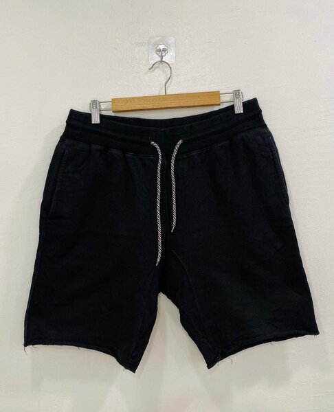 Black short