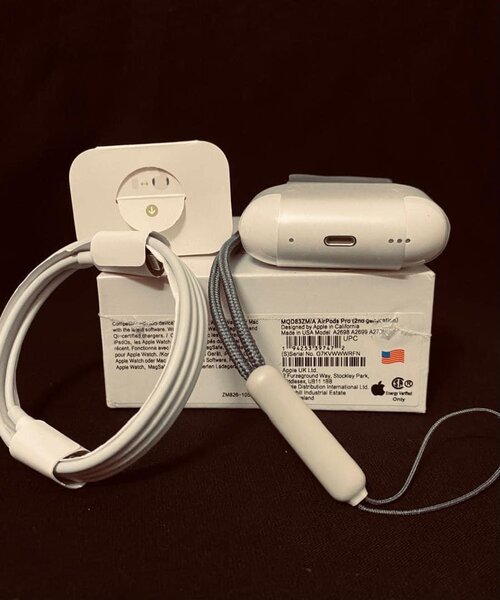 AirPods pro
