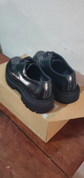 Chaussures derby (Zara)