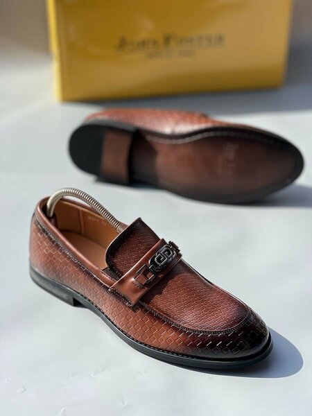 EXECUTIVE SHOE