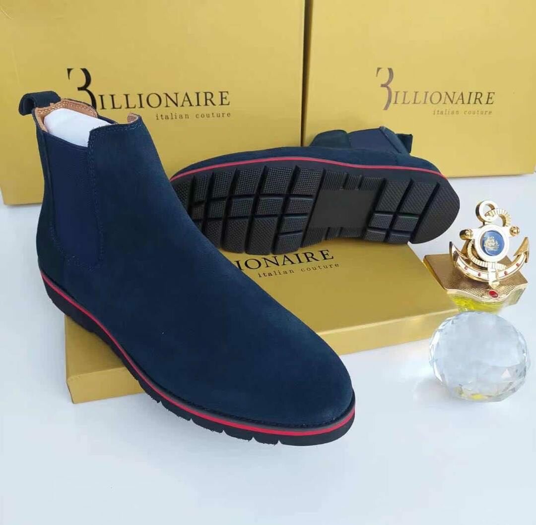 Suede boots