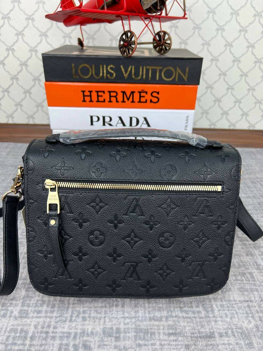 LV Metis Siyah