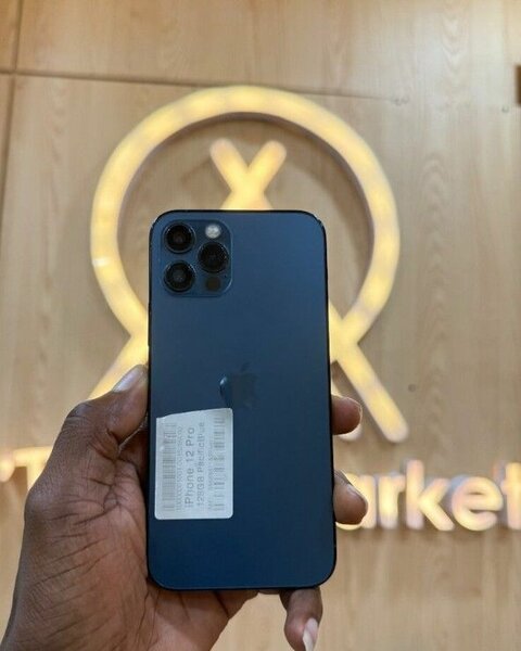 iPhone 12 Pro Max
