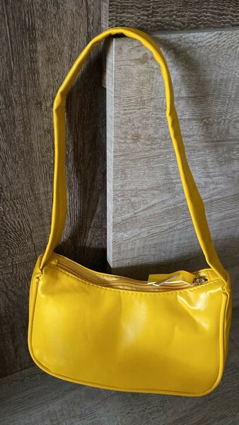 Sac à main coloré élégant