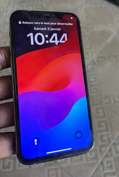 iPhone 12 simple