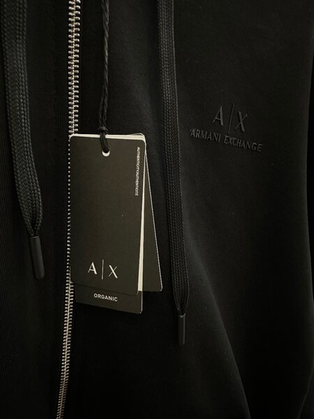 «ARMANI»