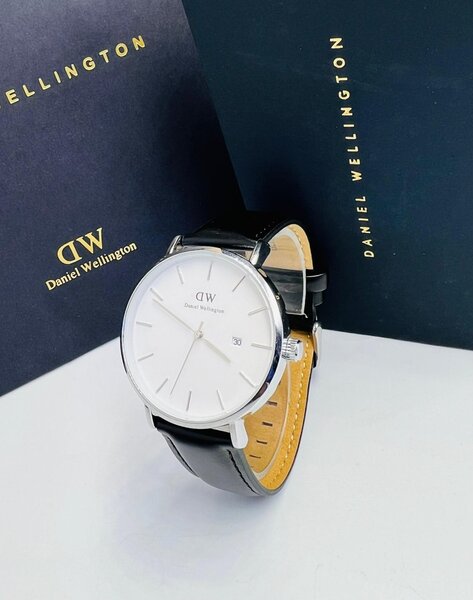 Montre en cuire