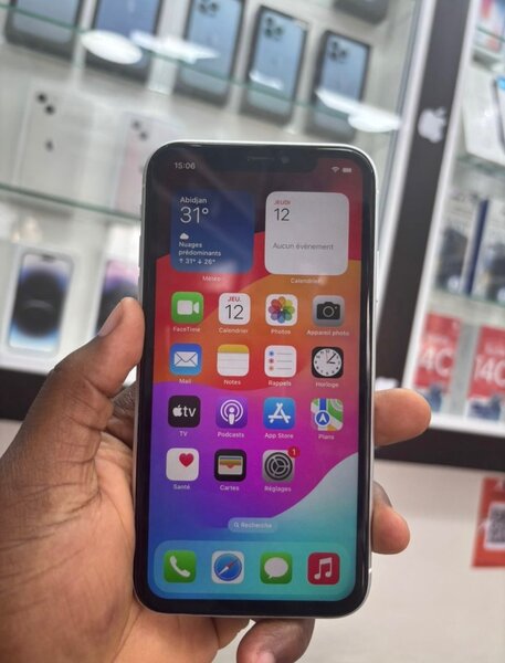 iPhone XR