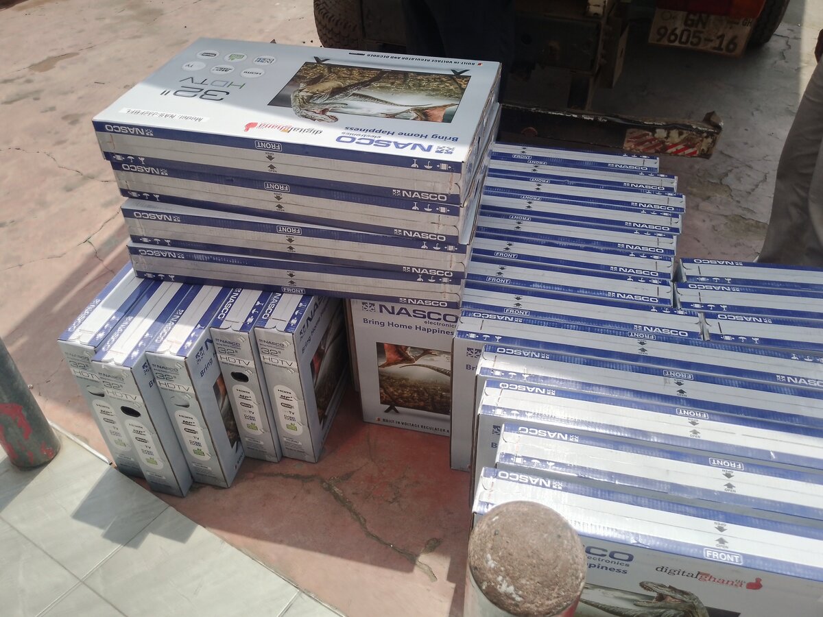 QUALITY NASCO 32 TV