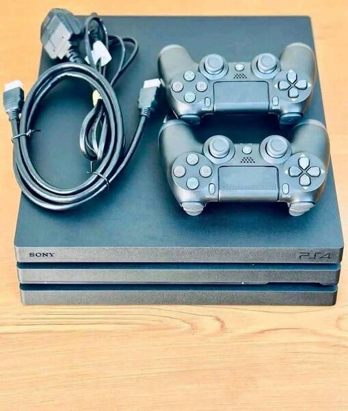 Console PS4 pro craqué 1TB