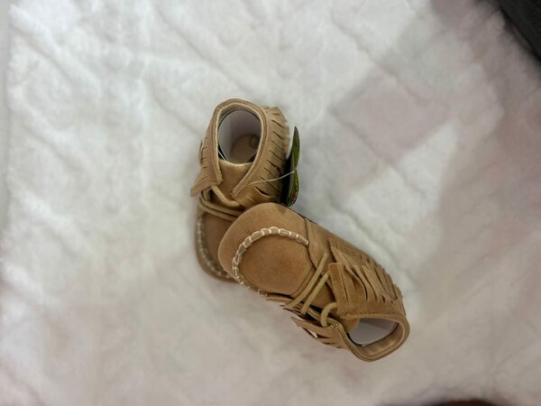 Children's shoes