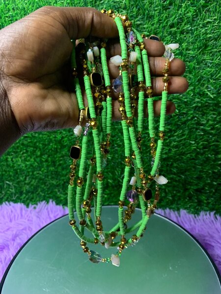Waist beads