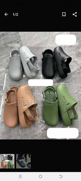 Nike calm mull crocs