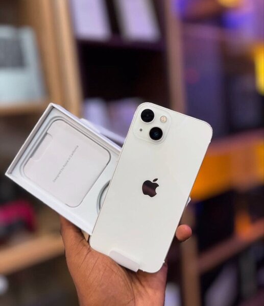 iPhone 13