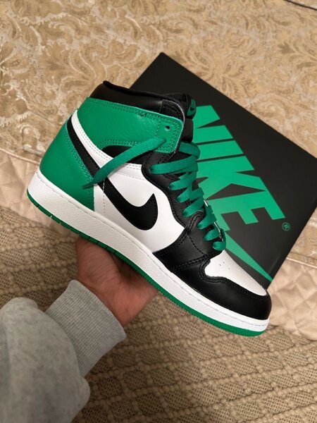Sneaker