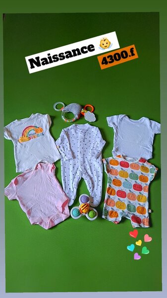 Lot de vêtements bébés