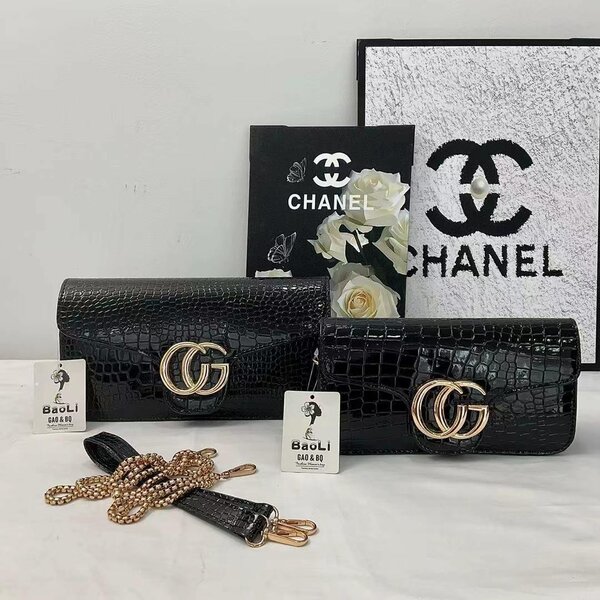 Causal ladies bag