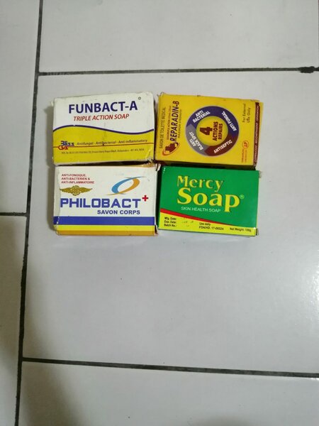 Tube et savon
