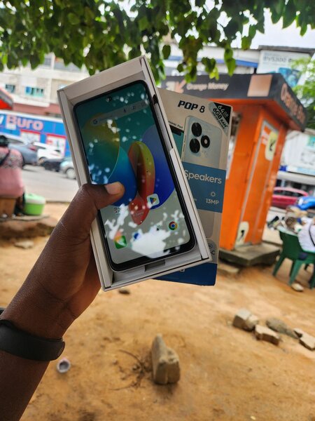 Tecno pop8 64giga