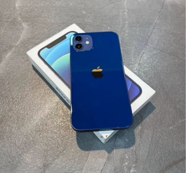 iPhone 12