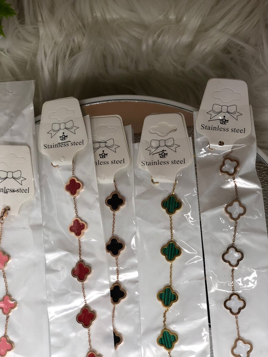 Bracelet