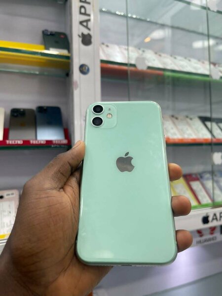 iPhone 11 64giga sans face ID